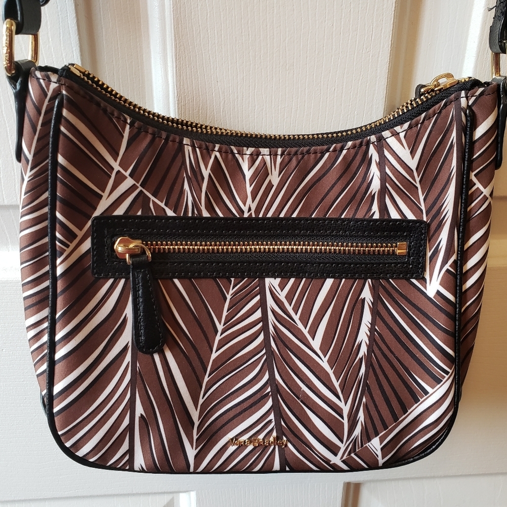 Vera Bradley shoulder bag.